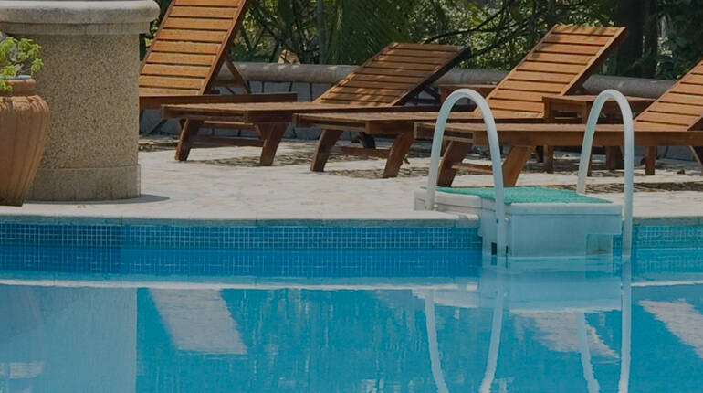 Construction et installation de pisicnes